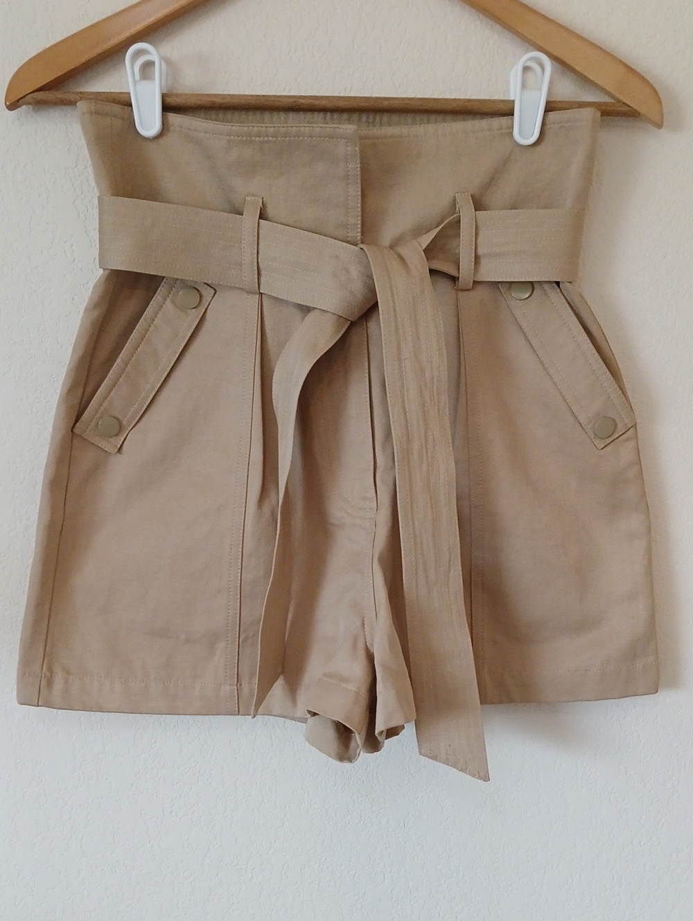 Aqua Bloomindales Private Label The Waist Short Khaki With Belt